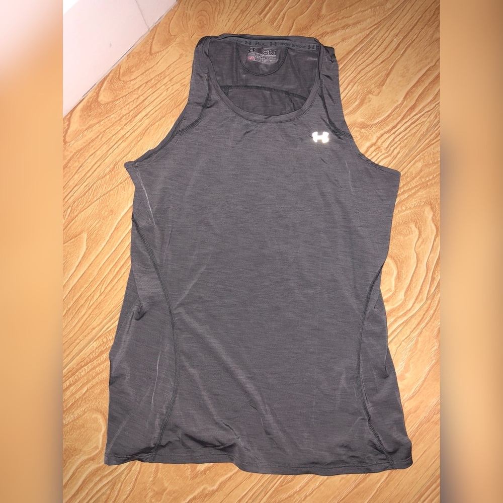 Under Armour Semi-Fitted Heat Gear Women’s Tank